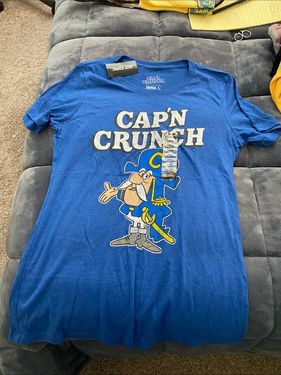 Hot Topic Tops - Hot Topic Blue Cap'n Crunch Graphic Tee